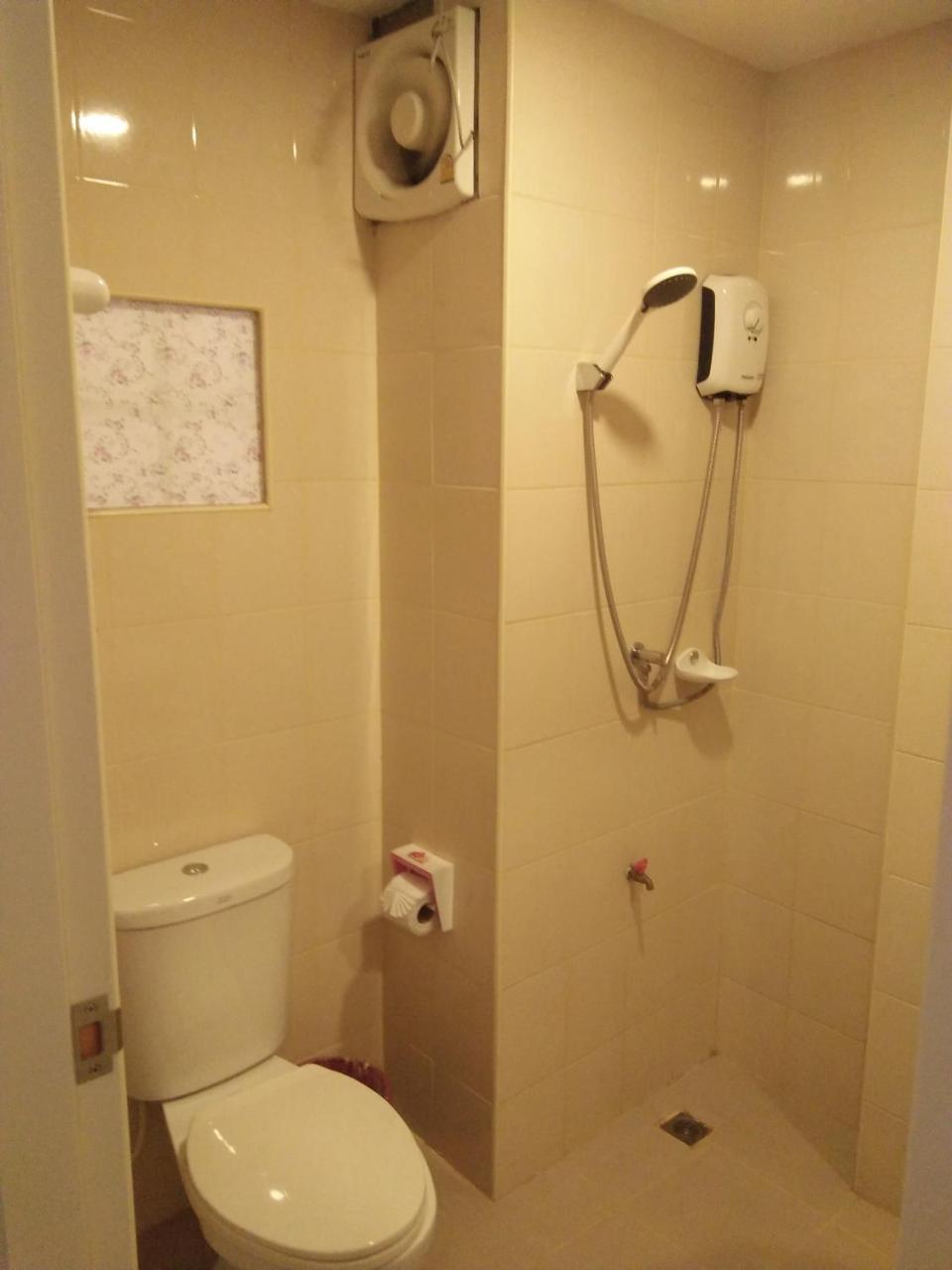 Ban Mae Boonthong Hotel Lampang Exterior photo