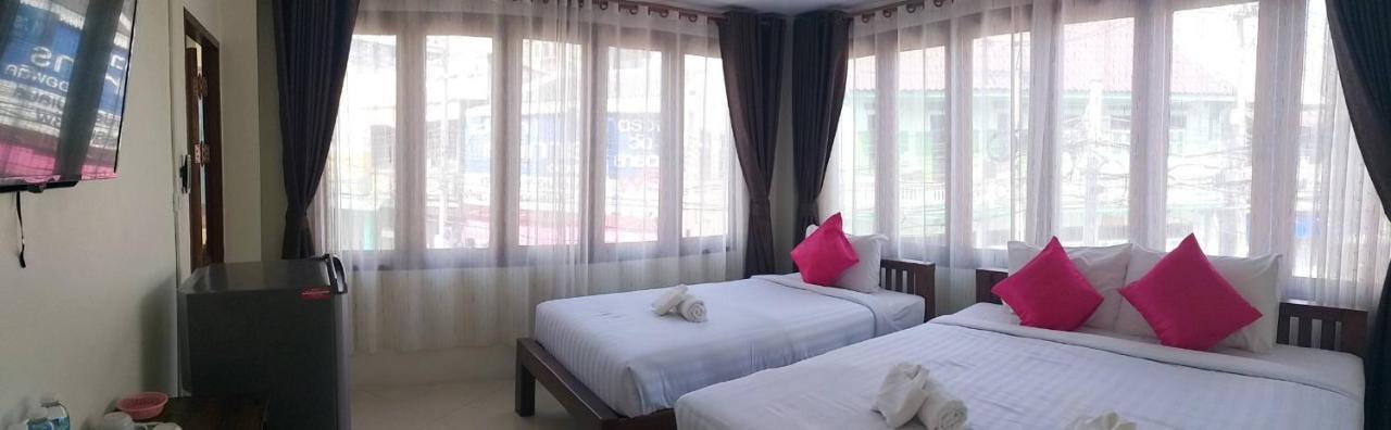 Ban Mae Boonthong Hotel Lampang Exterior photo