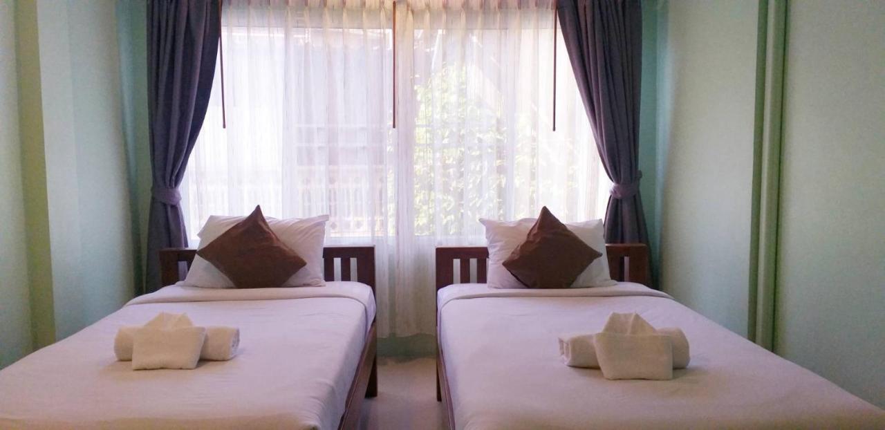 Ban Mae Boonthong Hotel Lampang Exterior photo